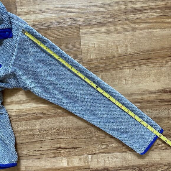 PATAGONIA S Women's Gray Re-Tool Snap-T Polartec Thermal Plush Fleece Pullover - Picture 12 of 16